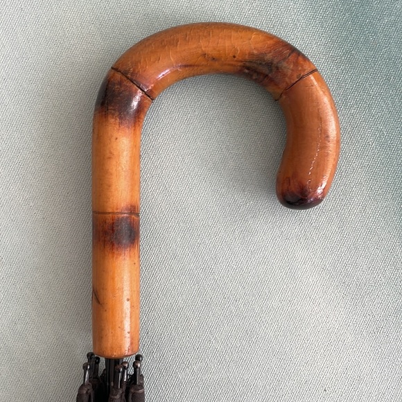 Vintage Umbrella Parasol Wooden Handle - Picture 3 of 10